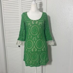Va Va 7 MADE IN USA Green Lace Sz S Crochet Shift Dress with White Lace Cuffs